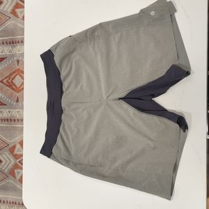 lululemon Linerless T.H.E. Short 9", Men's Medium, Gray